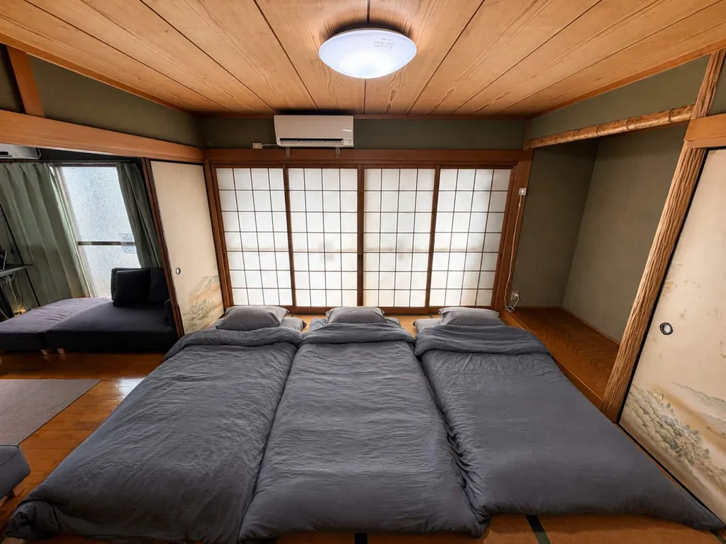 Tatami room with futons laid out
